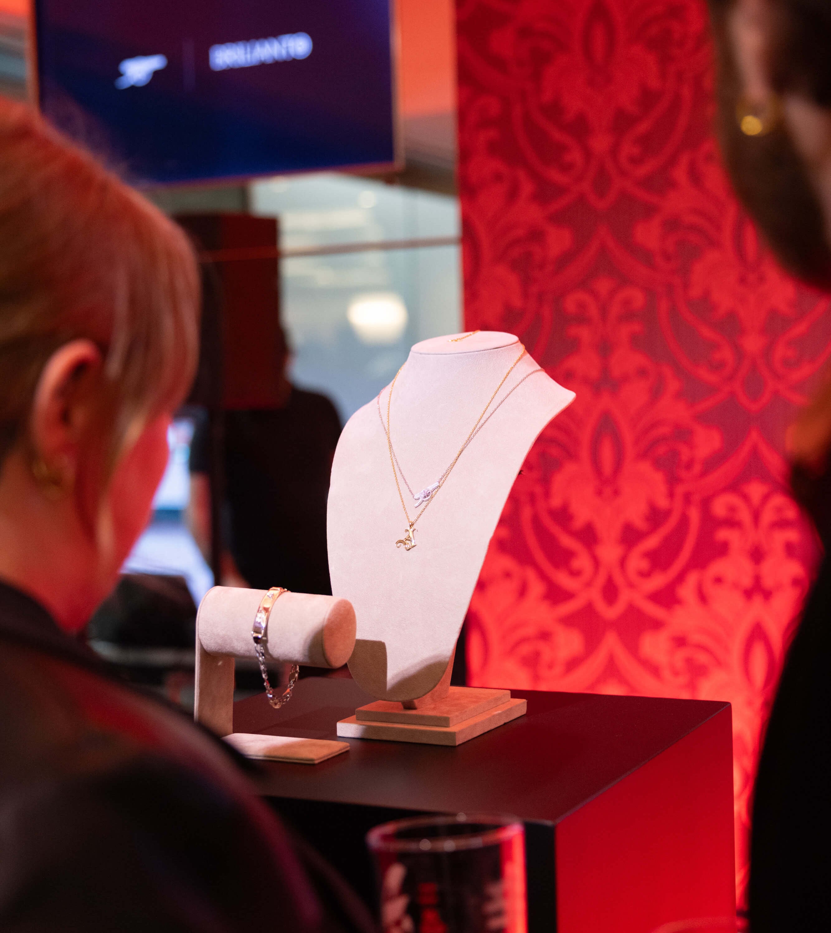 Brilianto presents Arsenal’s official diamond collection at Emirates Stadium