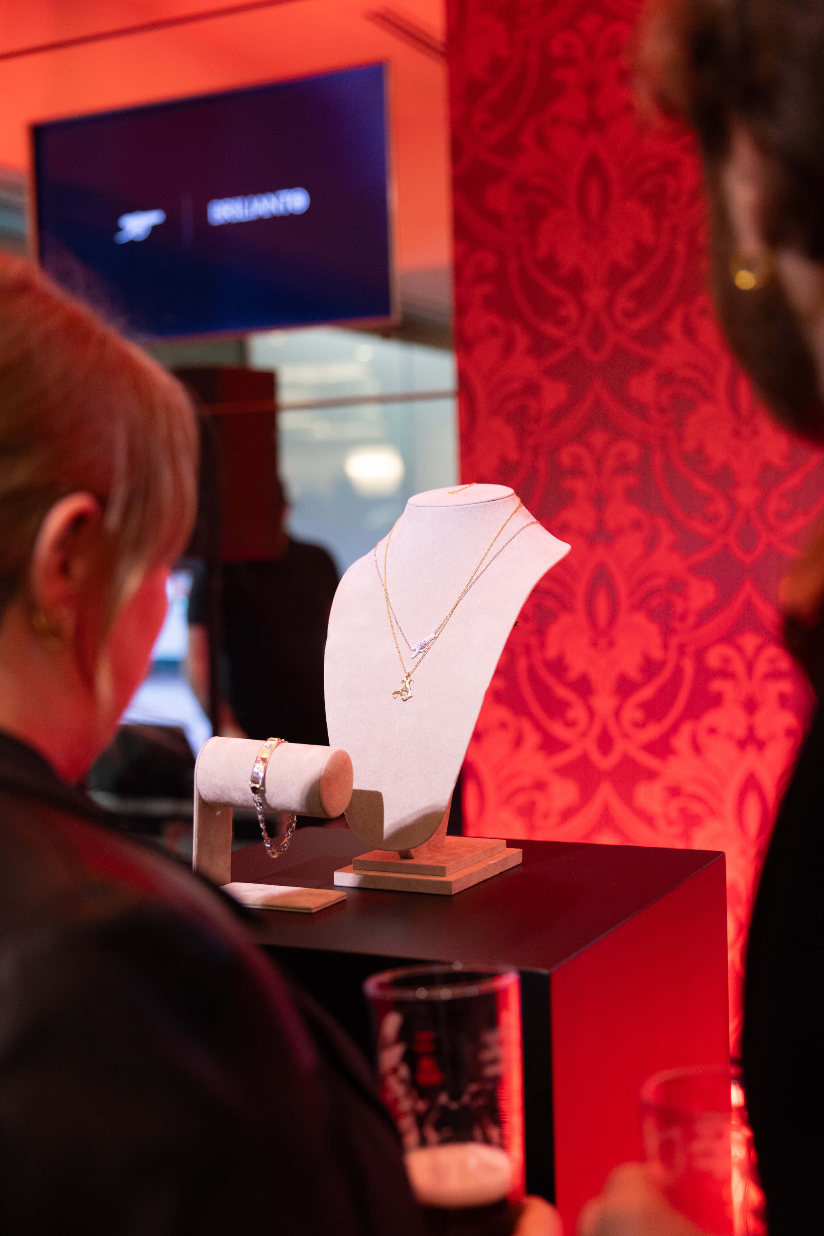 Brilianto presents Arsenal’s official diamond collection at Emirates Stadium